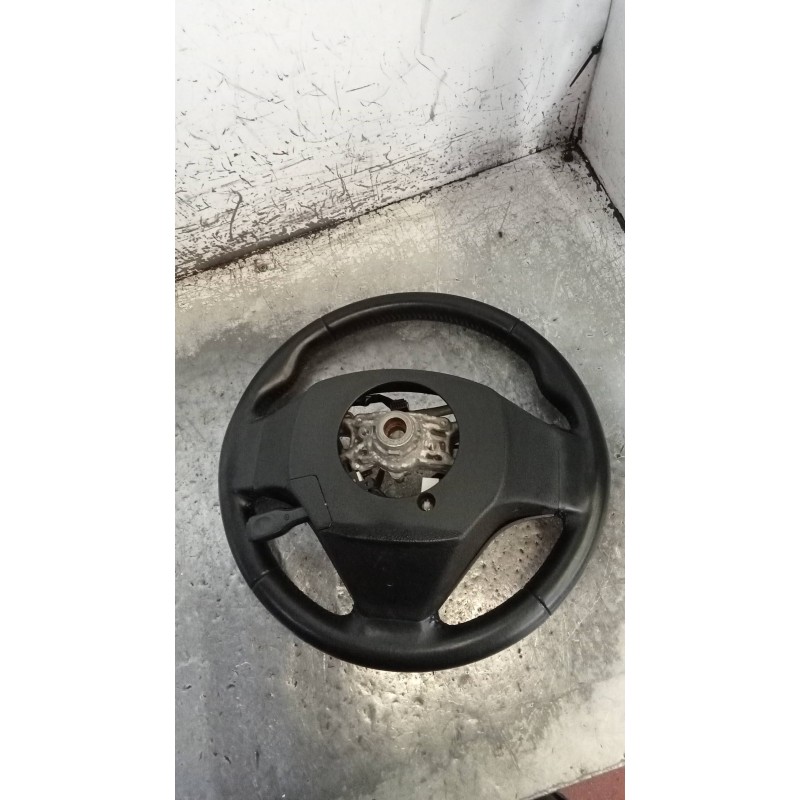 Recambio de volante para toyota auris touring sports (e18) 1.8 16v cat (híbrido) referencia OEM IAM 622837800  