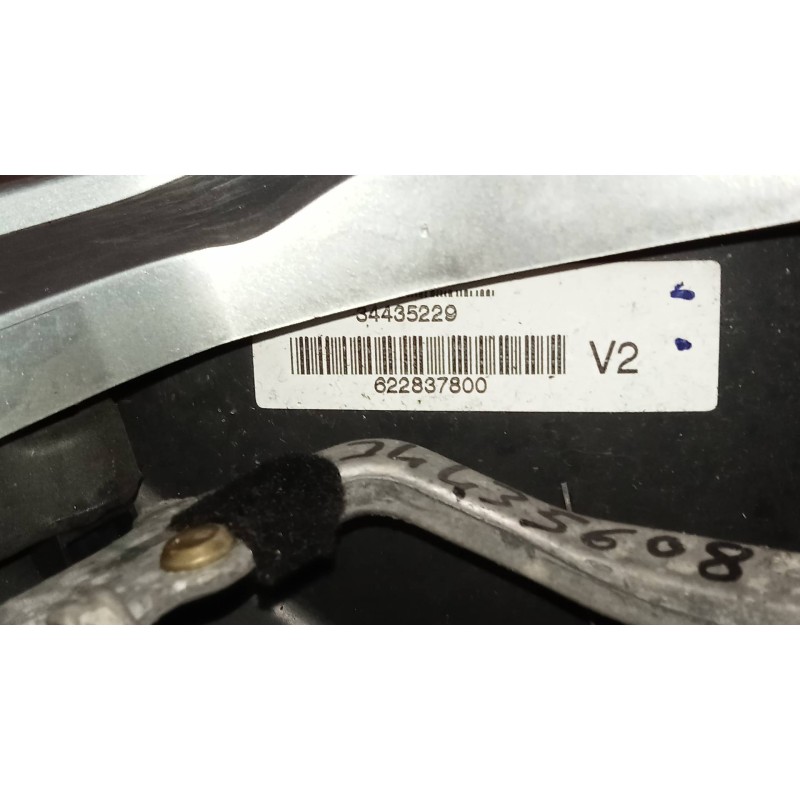 Recambio de volante para toyota auris touring sports (e18) 1.8 16v cat (híbrido) referencia OEM IAM 622837800  