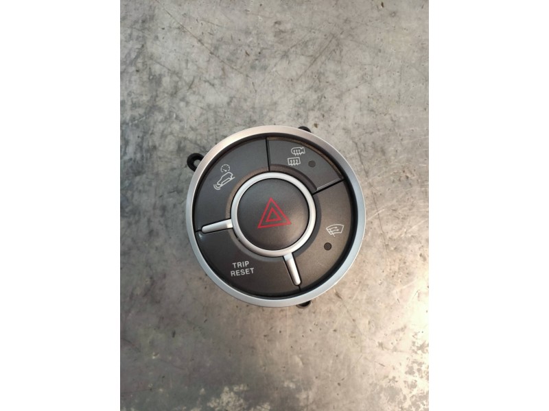 Recambio de mando multifuncion para ssangyong kyron 200 xdi limited referencia OEM IAM   0109010