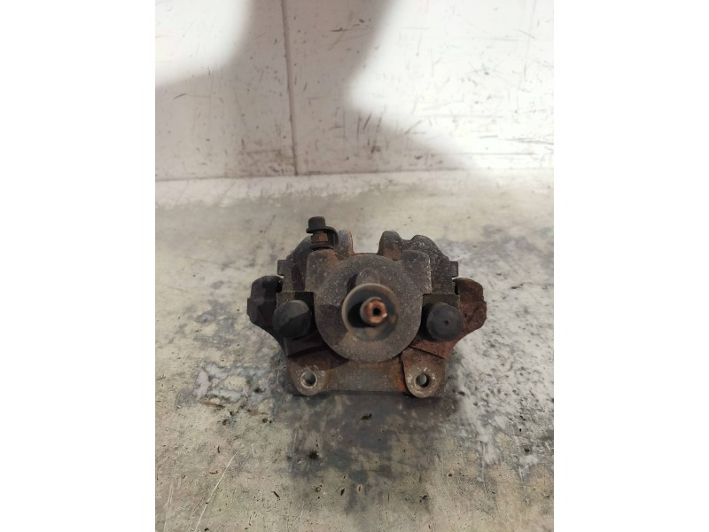 Recambio de pinza freno trasera izquierda para toyota avensis berlina (t 22) 1.6 tempus (4-ptas.) referencia OEM IAM   