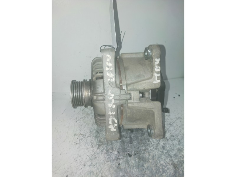 Recambio de alternador para opel astra gtc cosmo referencia OEM IAM 0124425020 BOSCH 