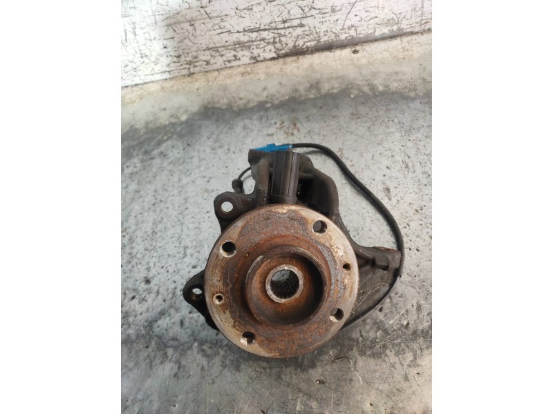 Recambio de mangueta delantera izquierda para citroen ds3 special edition referencia OEM IAM   