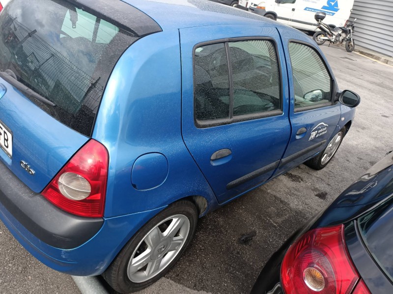 renault clio ii fase ii (b/cb0) del año 2003