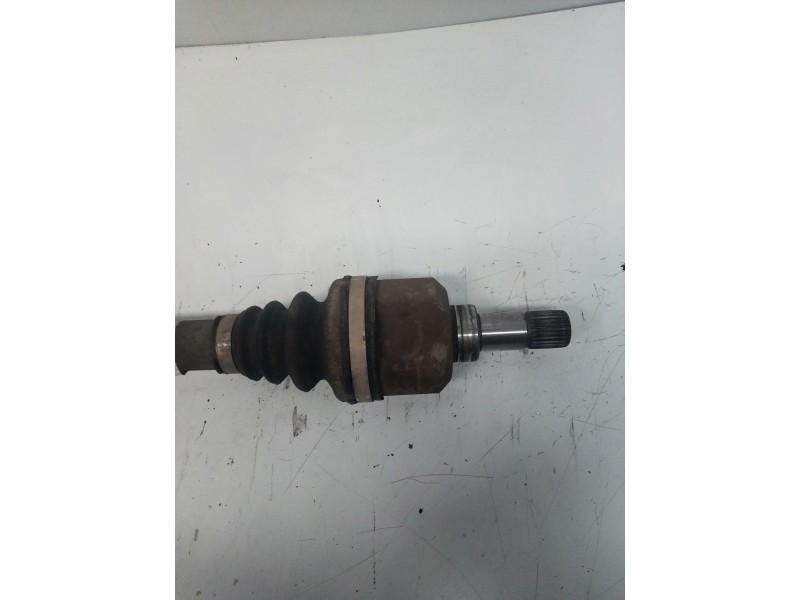 Recambio de transmision delantera izquierda para peugeot 407 business line referencia OEM IAM 9644292680  