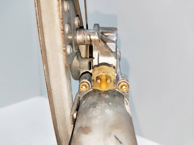 Recambio de elevalunas trasero derecho para mercedes clase c (w202) berlina 180 (202.018) referencia OEM IAM   