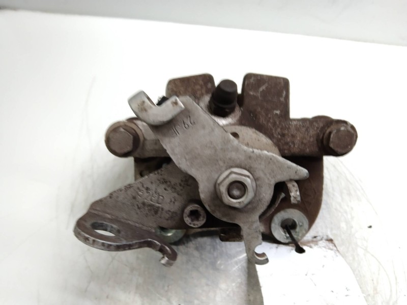 Recambio de pinza freno trasera derecha para renault megane iii berlina 5 p gt-style referencia OEM IAM   