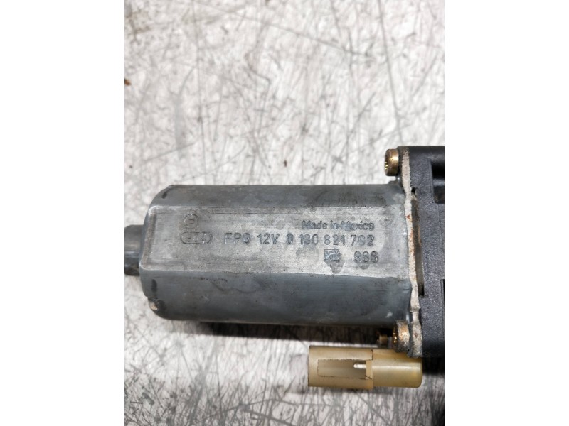 Recambio de elevalunas trasero izquierdo para ford mondeo berlina (gd) clx referencia OEM IAM 130821792 93BBF27001BU 5P