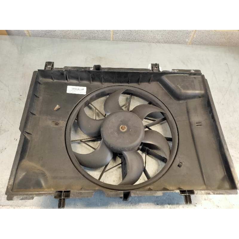 Recambio de electroventilador para mercedes clase slk (w170) roadster 230 compressor (170.447) referencia OEM IAM A2025053555  