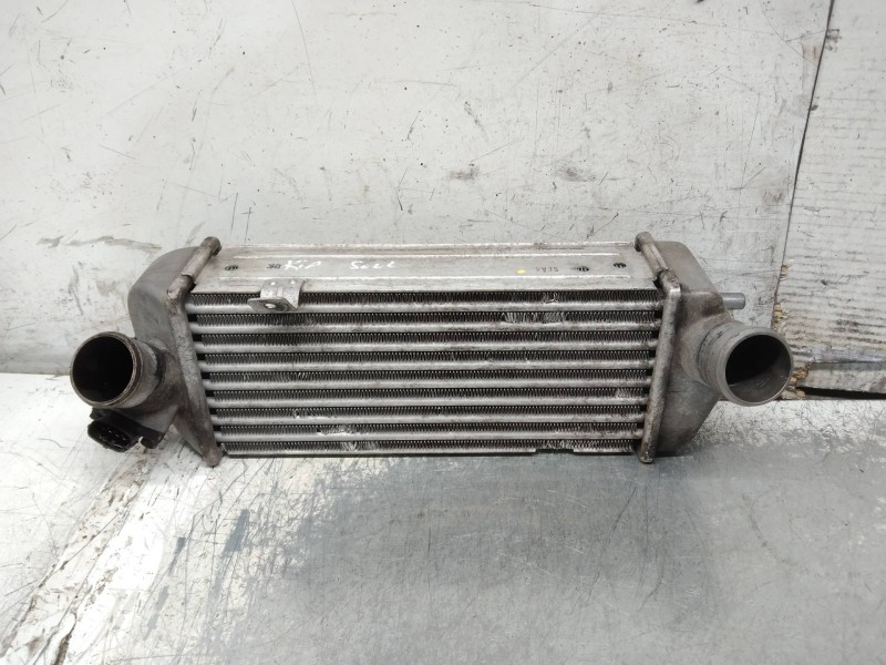 Recambio de intercooler para kia soul diva referencia OEM IAM 282712A700  