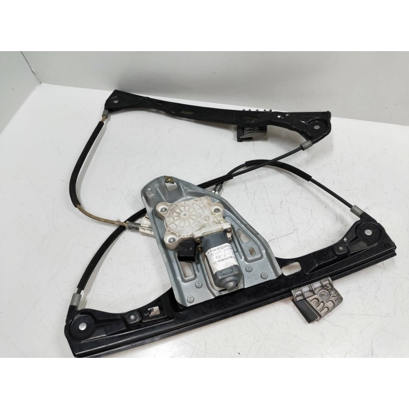 Recambio de elevalunas delantero derecho para mercedes clase c (w203) sportcoupe 2.2 cdi cat referencia OEM IAM A2118201742 9905
