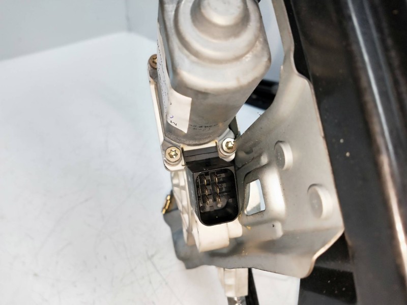 Recambio de elevalunas delantero derecho para mercedes clase c (w203) sportcoupe 2.2 cdi cat referencia OEM IAM A2118201742 9905