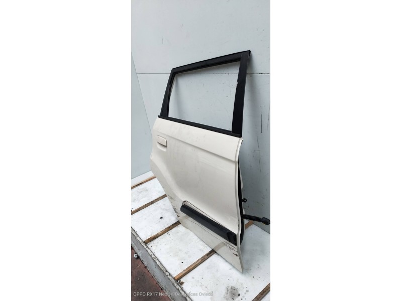 Recambio de puerta trasera derecha para kia soul diva referencia OEM IAM   