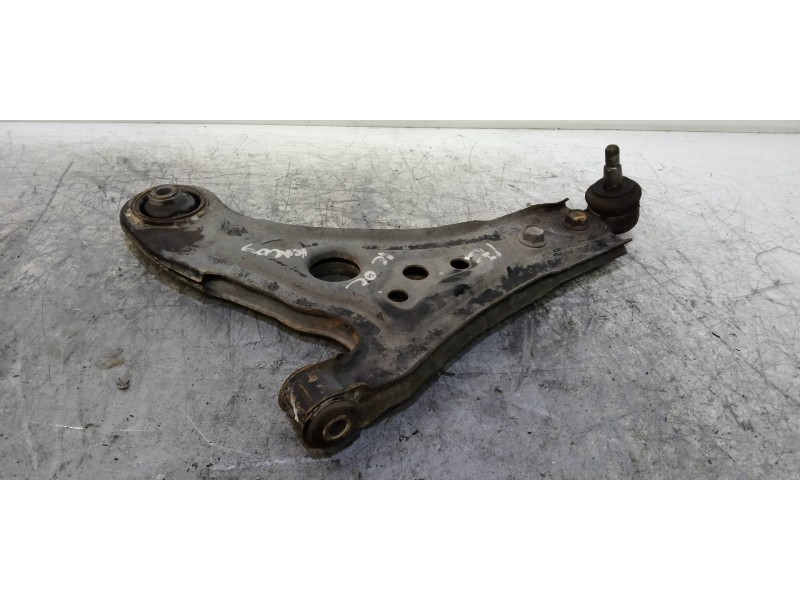 Recambio de brazo suspension inferior delantero izquierdo para daewoo kalos 1.2 se referencia OEM IAM   