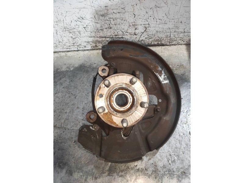 Recambio de mangueta delantera izquierda para land rover freelander (lr2) td4 e referencia OEM IAM   