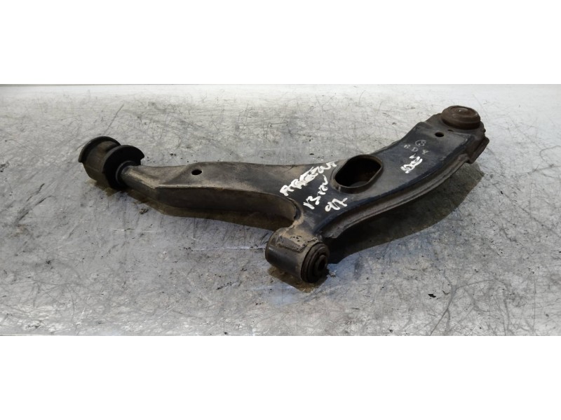 Recambio de brazo suspension inferior delantero derecho para hyundai accent (lc) 1.3 cat referencia OEM IAM   