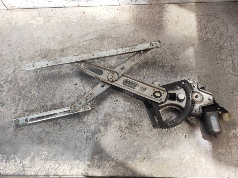 Recambio de elevalunas delantero derecho para hyundai i20 classic referencia OEM IAM 988101J100 2621004680 3P