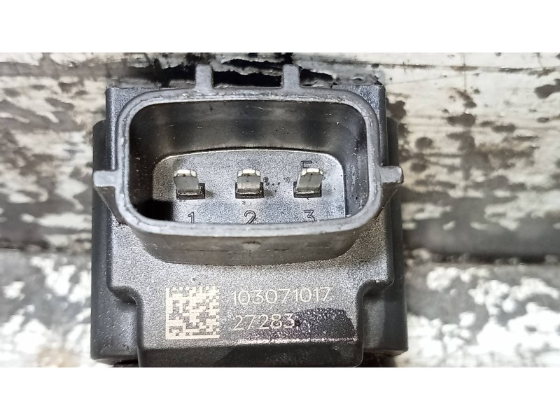 Recambio de bobina encendido para renault clio iv 0.9 referencia OEM IAM 224332428R  