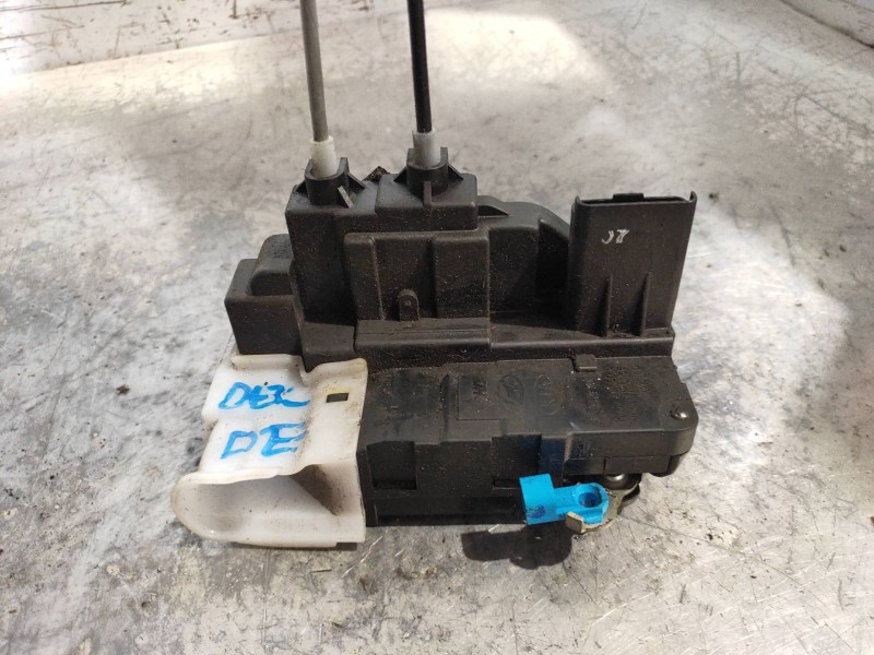 Recambio de motor cierre centralizado delantero derecho para hyundai i20 classic referencia OEM IAM  3P 