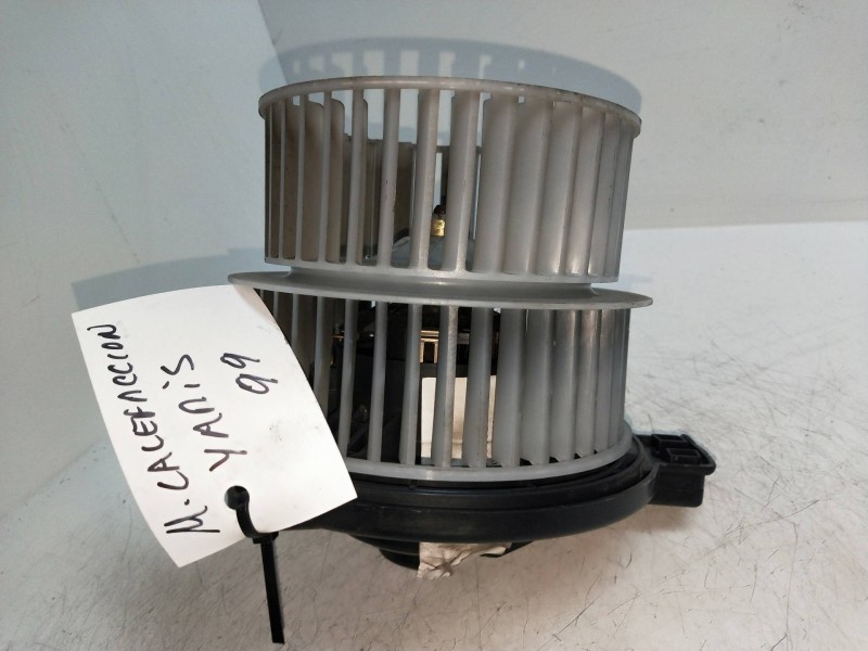 Recambio de motor calefaccion para toyota yaris (ncp1/nlp1/scp1) 1.0 cat referencia OEM IAM 194000121011B  