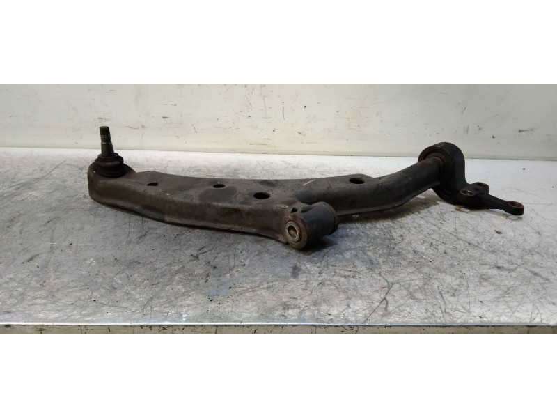 Recambio de brazo suspension inferior delantero izquierdo para nissan almera (n16/e) acenta referencia OEM IAM   