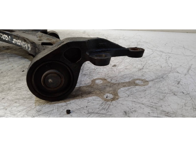 Recambio de brazo suspension inferior delantero izquierdo para nissan almera (n16/e) acenta referencia OEM IAM   