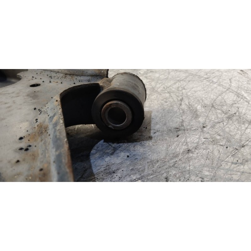 Recambio de brazo suspension inferior delantero izquierdo para nissan almera (n16/e) acenta referencia OEM IAM   