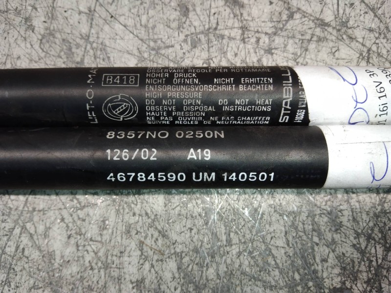 Recambio de amortiguadores capo para fiat stilo (192) 1.6 16v active referencia OEM IAM 46784590  250N