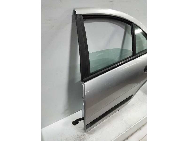 Recambio de puerta trasera izquierda para nissan almera (n16/e) acenta referencia OEM IAM  4P 