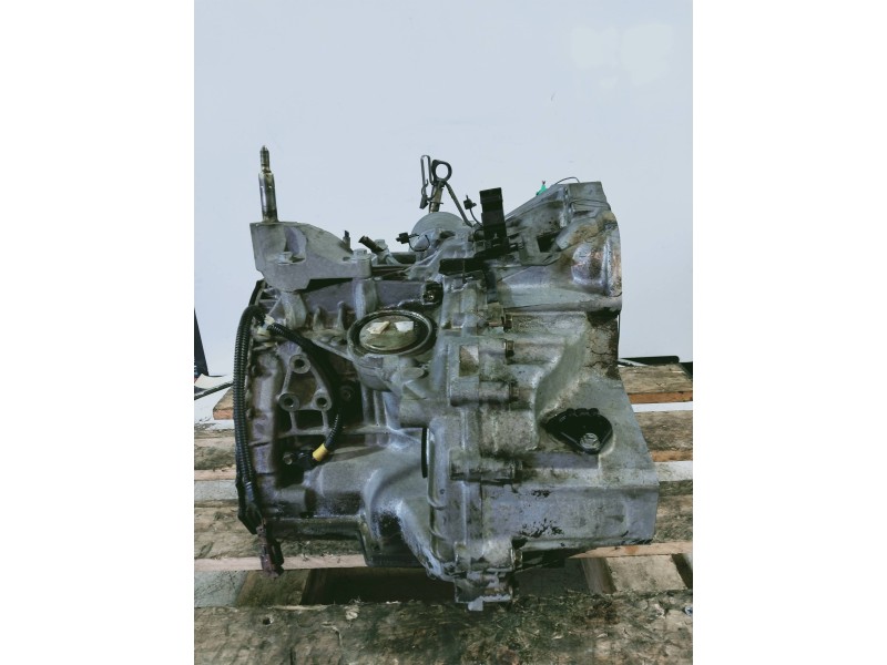 Recambio de caja cambios para nissan micra (k12e) acenta referencia OEM IAM 030330B  AUTOMAT