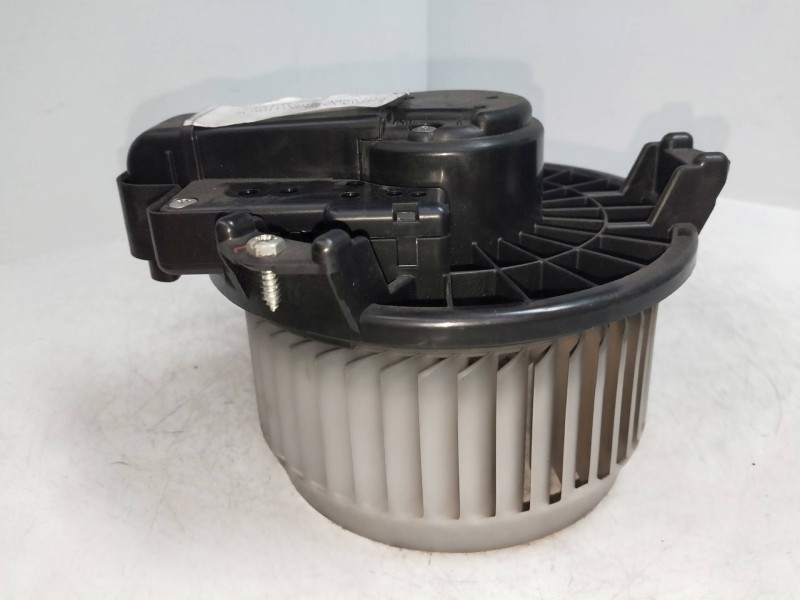 Recambio de motor calefaccion para toyota yaris 1.4 turbodiesel cat referencia OEM IAM   