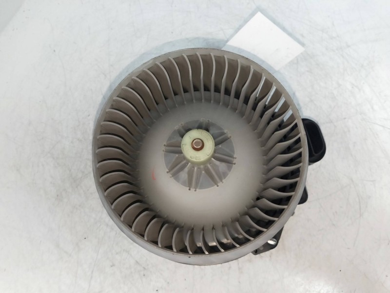 Recambio de motor calefaccion para toyota yaris 1.4 turbodiesel cat referencia OEM IAM   