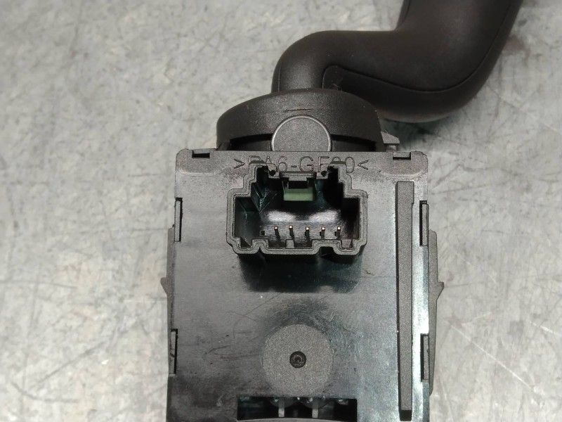 Recambio de mando limpia para jaguar s-type 2.5 v6 referencia OEM IAM 2R8317A553AC  