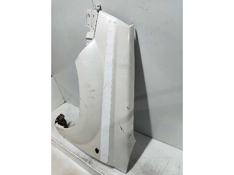 Recambio de aleta delantera izquierda para nissan x-trail (t30) comfort referencia OEM IAM   