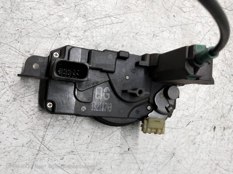 Recambio de motor cierre centralizado delantero derecho para opel astra gtc 1.4 16v referencia OEM IAM   3P