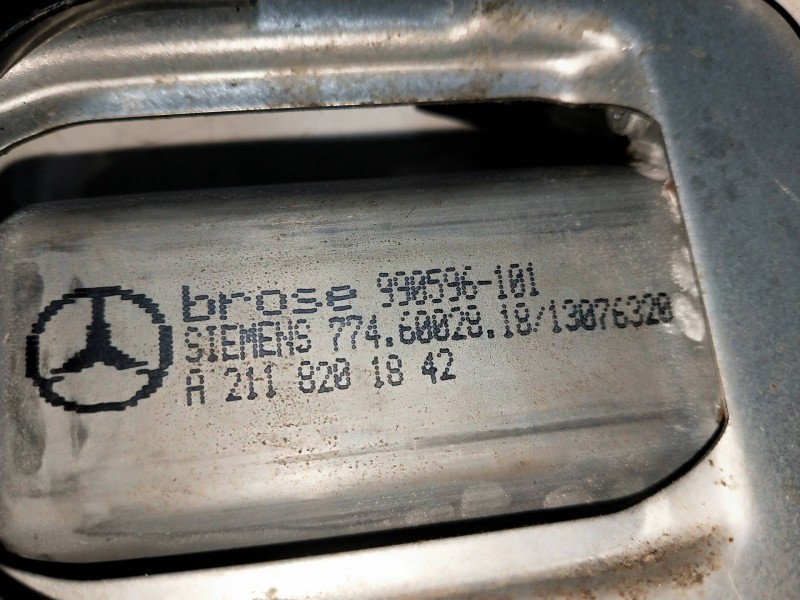 Recambio de elevalunas delantero izquierdo para mercedes clase c (w203) berlina referencia OEM IAM A2118201842 990596101 4P