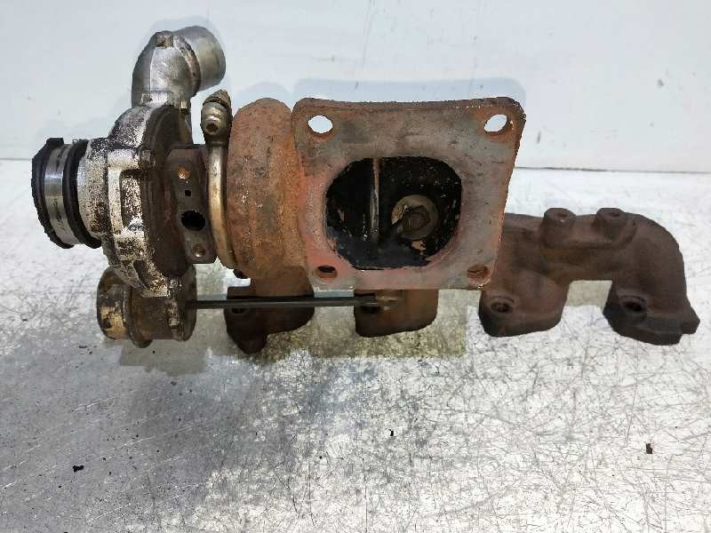 Recambio de turbocompresor para ford fiesta berlina (dx) 1.8 tddi turbodiesel cat referencia OEM IAM 7038632 YS6Q6K682BC  Recambio de turbocompresor para ford fiesta berlina (dx) 1.8 tddi turbodiesel cat referencia OEM IAM 7038632 YS6Q6K682BC