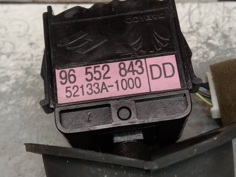 Recambio de mando limpia para chevrolet lacetti se referencia OEM IAM 96552843 52133A1000 