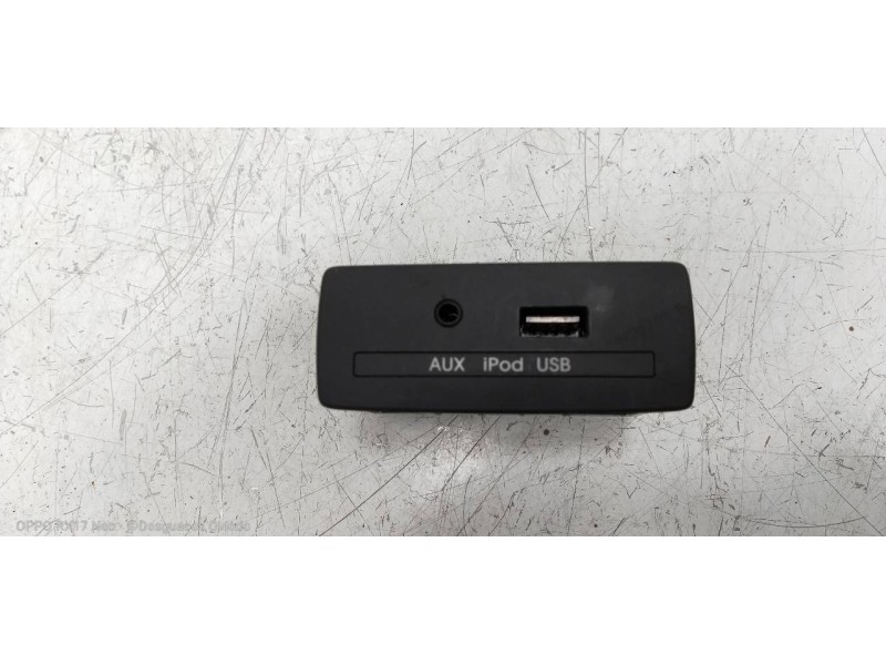 Recambio de modulo electronico para kia soul diva referencia OEM IAM 961202K000  