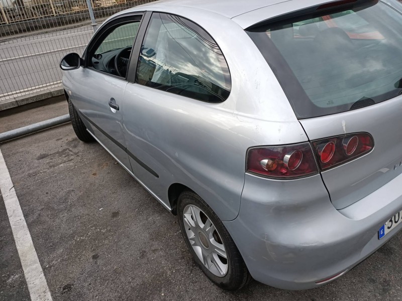 seat ibiza (6l1) del año 2007