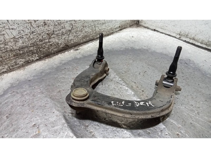 Recambio de brazo suspension superior delantero derecho para kia opirus básico referencia OEM IAM   