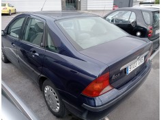ford focus berlina (cak) del año 2003 2