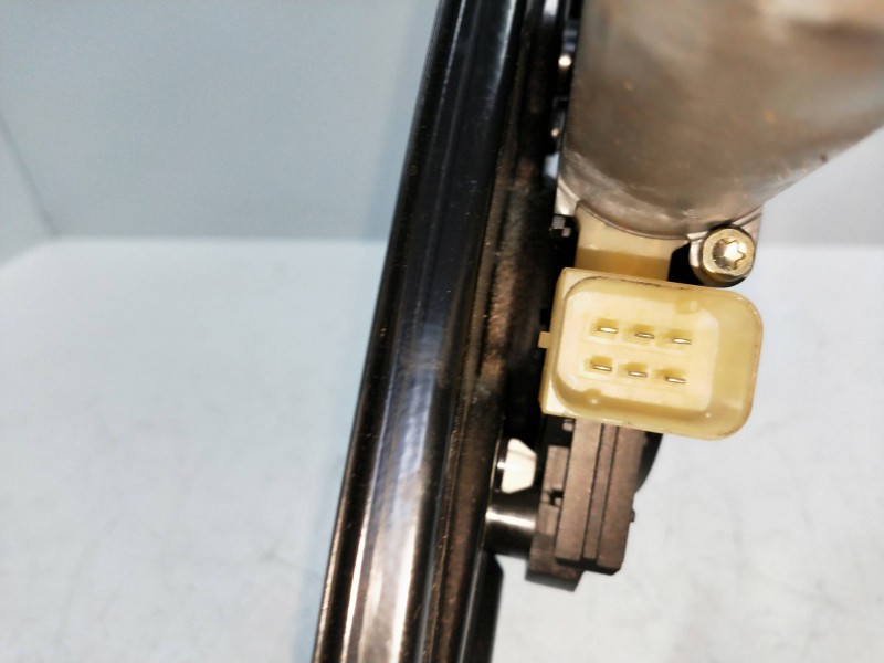 Recambio de elevalunas trasero izquierdo para mercedes clase c (w203) familiar 2.2 cdi cat referencia OEM IAM A2038202942  5P R