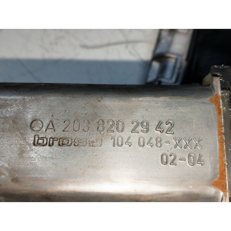 Recambio de elevalunas trasero izquierdo para mercedes clase c (w203) familiar 2.2 cdi cat referencia OEM IAM A2038202942  5P R