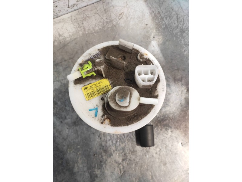 Recambio de bomba combustible para hyundai i20 classic referencia OEM IAM 311101J000  