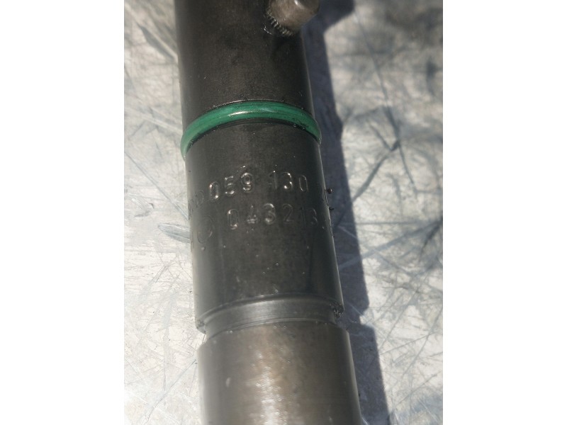 Recambio de inyector para audi a6 avant (4b5) 2.5 tdi quattro referencia OEM IAM 0432133836 059130201E 