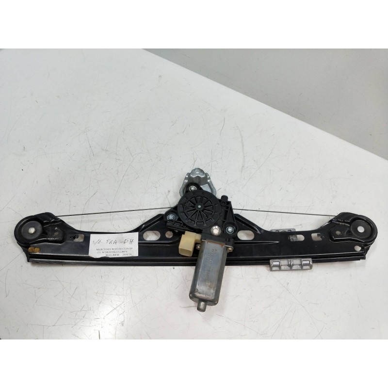 Recambio de elevalunas trasero derecho para mercedes clase c (w203) berlina 3.2 v6 18v cat referencia OEM IAM A2038203042  4P