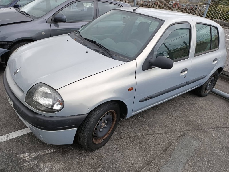 renault clio ii fase i (b/cbo) del año 2000