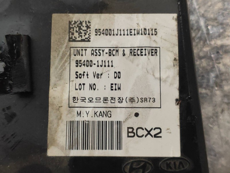 Recambio de modulo electronico para hyundai i20 classic referencia OEM IAM 954001J111  