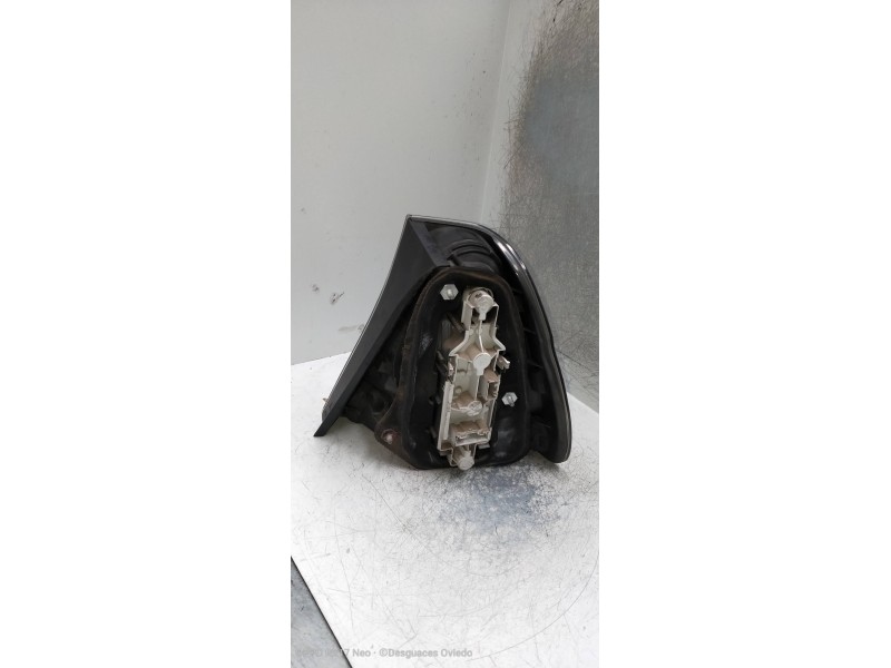 Recambio de piloto trasero izquierdo para bmw serie 3 compact (e46) 320td referencia OEM IAM   