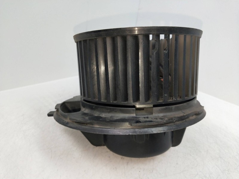 Recambio de motor calefaccion para volkswagen golf v berlina (1k1) referencia OEM IAM CZ01606007604 44066330E 1K1819015 Recambio de motor calefaccion para volkswagen golf v berlina (1k1) referencia OEM IAM CZ01606007604 44066330E 1K1819015